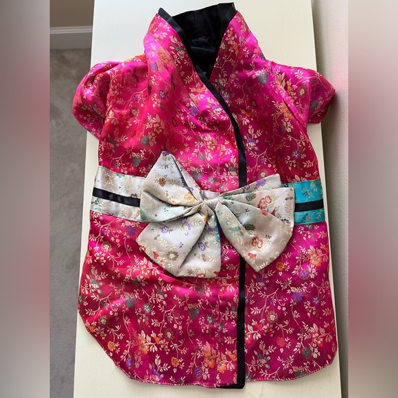 Halloween Kimono with matching Headpiece. Fabric is faux silk and colorful. - Picture 9 of 11